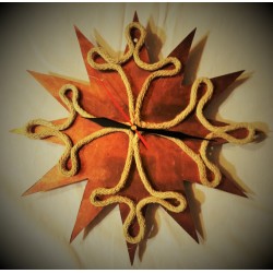 Horloge à croix Occitane sur plaque de cuivre