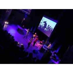 L'espectacle La Crozada d'uei davant una sala clafida pivelada !!! à Aix-en-Provence