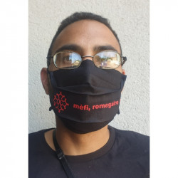 Washable protective mask with Occitan cross and text mèfi, romegaire !