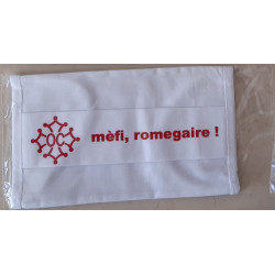 Washable protective mask with Occitan cross and text mèfi, romegaire !